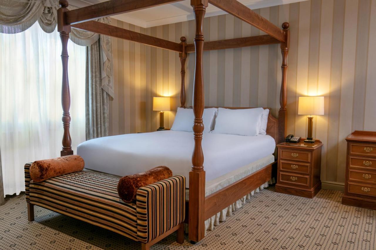Forest Pines Hotel, Spa & Golf Resort Бригг Экстерьер фото