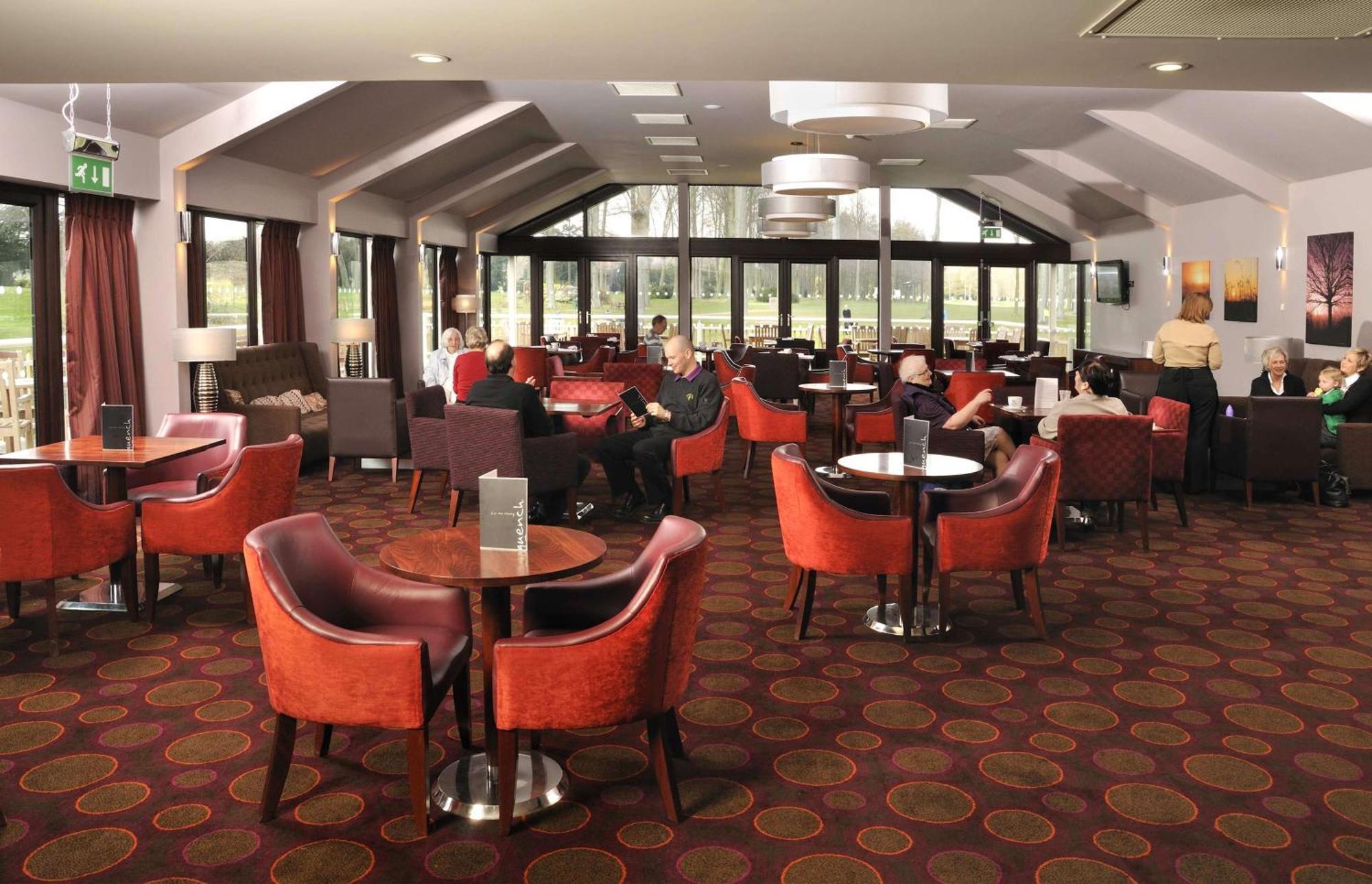Forest Pines Hotel, Spa & Golf Resort Бригг Экстерьер фото